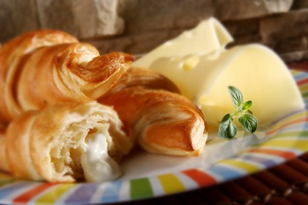 Cheese croissant