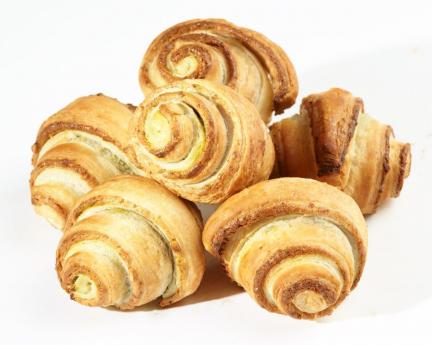 Walnut roll